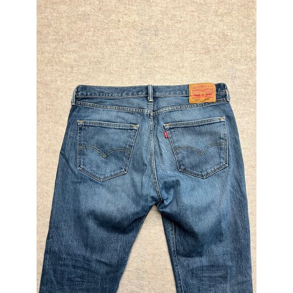 Levi's 501 Button Fly Straight Leg Medium Wash Men's Denim Jeans 36 X 34 - Picture 4 of 9